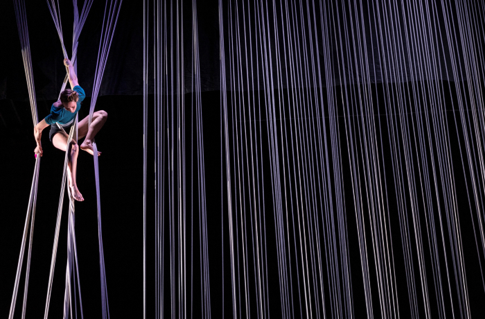 Moving Objects. A Conversation between Saar Rombout, Darragh McLoughlin, Benjamin Richter and Jenny Patschovsky