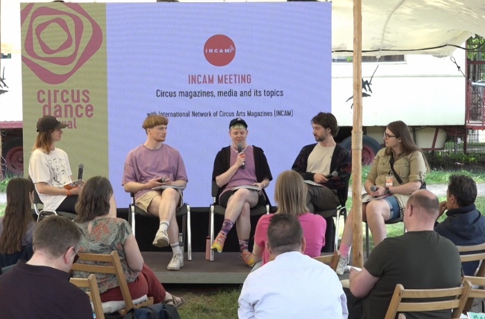 Circus magazines, media and it's topics