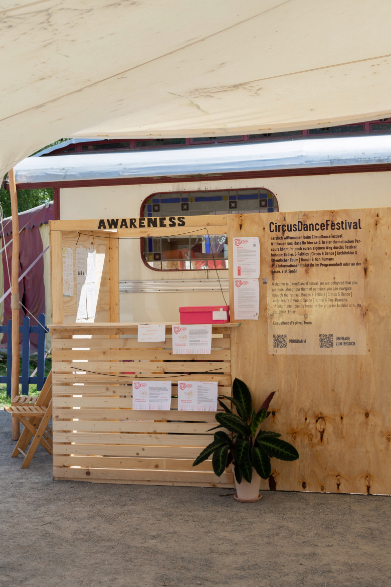 &copy; Franzi Schardt